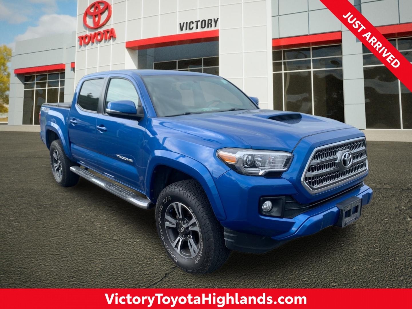 2017 Toyota Tacoma TRD Sport Double Cab 4x4 V6 Auto SB's photo