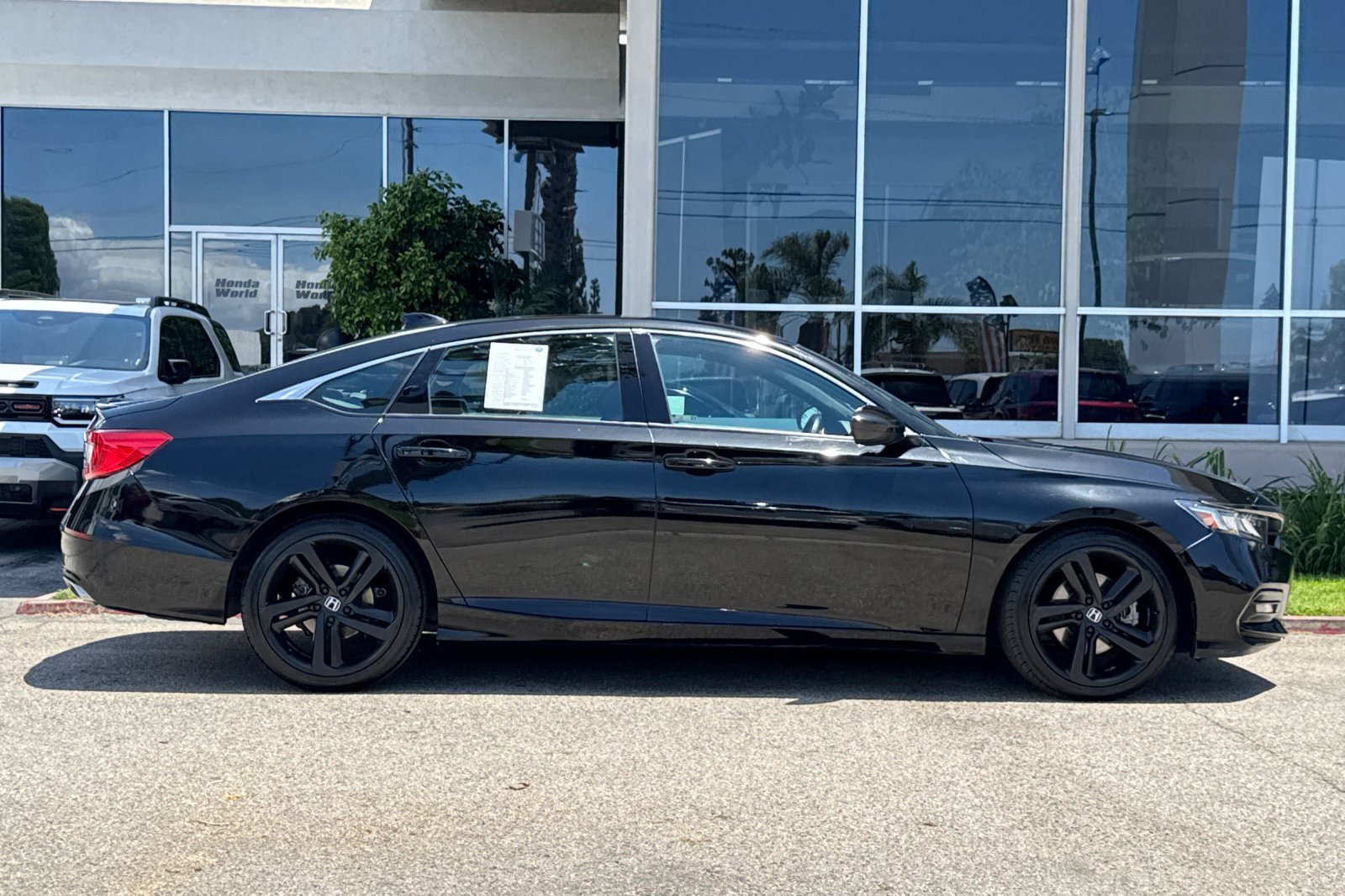 Certified Used 2020 Crystal Black Pearl Honda Sport image 3
