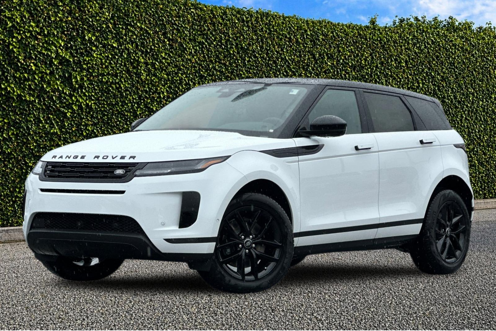 2026 Land Rover Range Rover Evoque S's photo