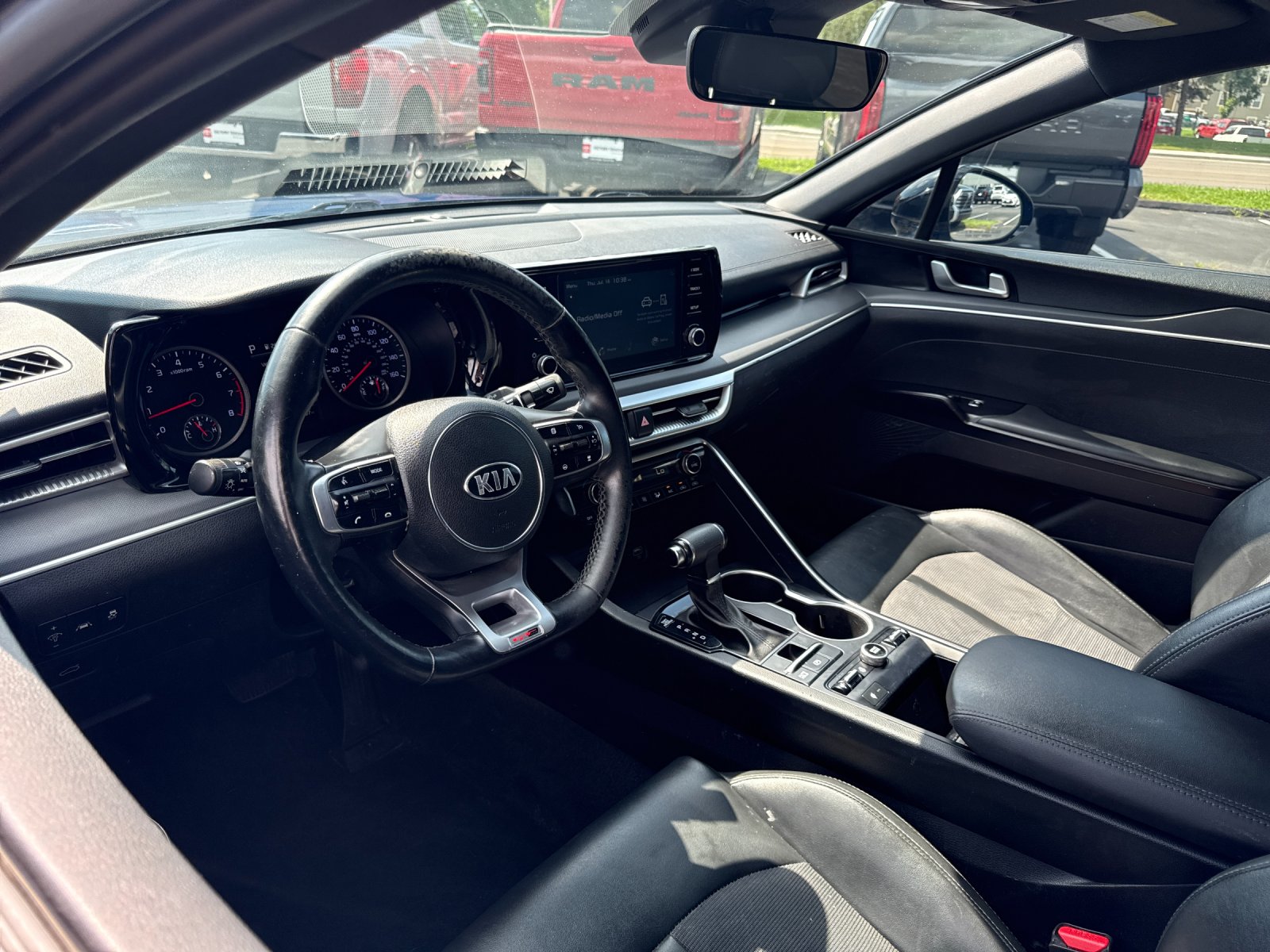 Used 2021 Blue Kia GT-Line image 10