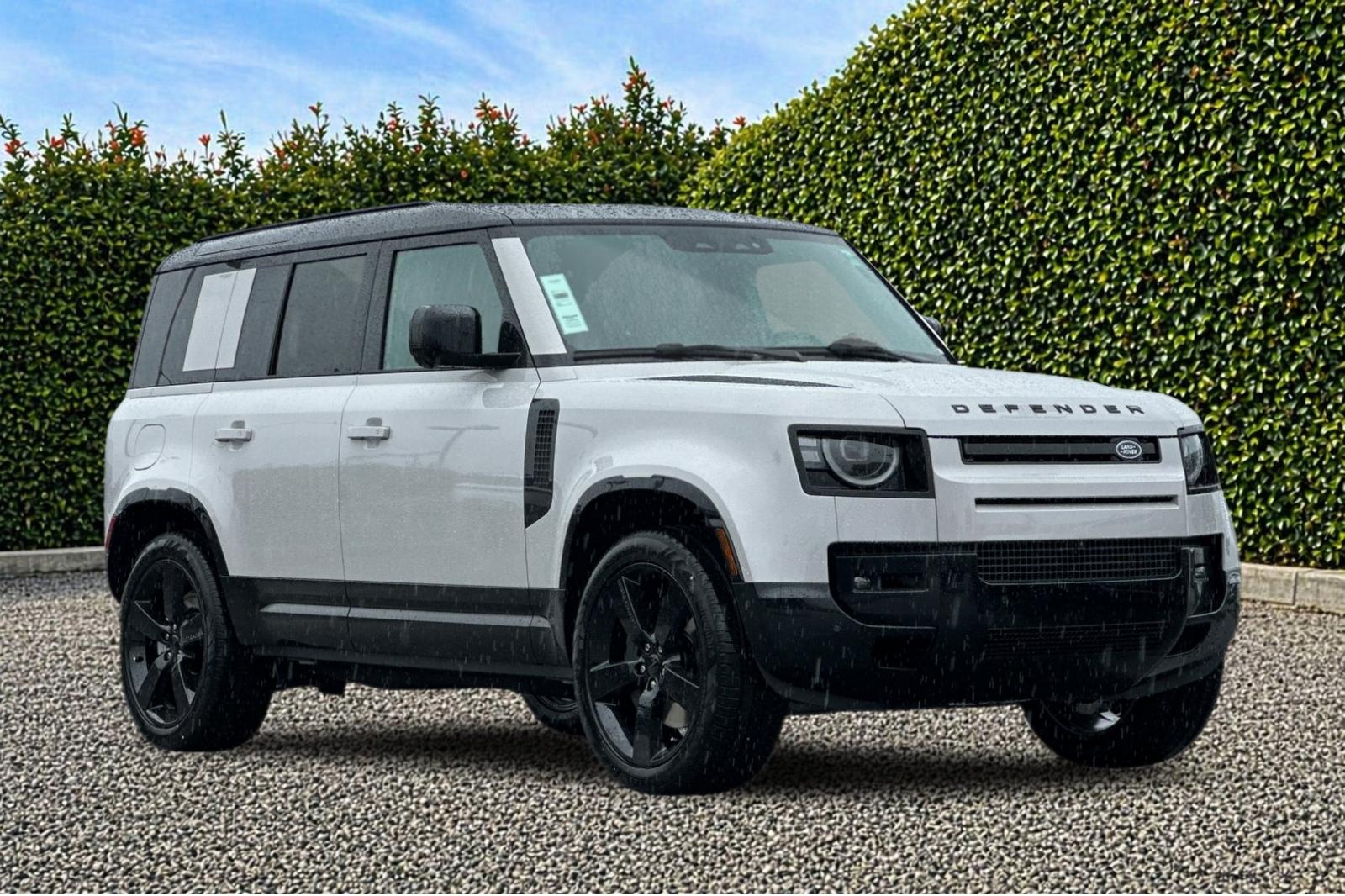 New 2026 Borasco Grey Land Rover X-Dynamic SE image 8