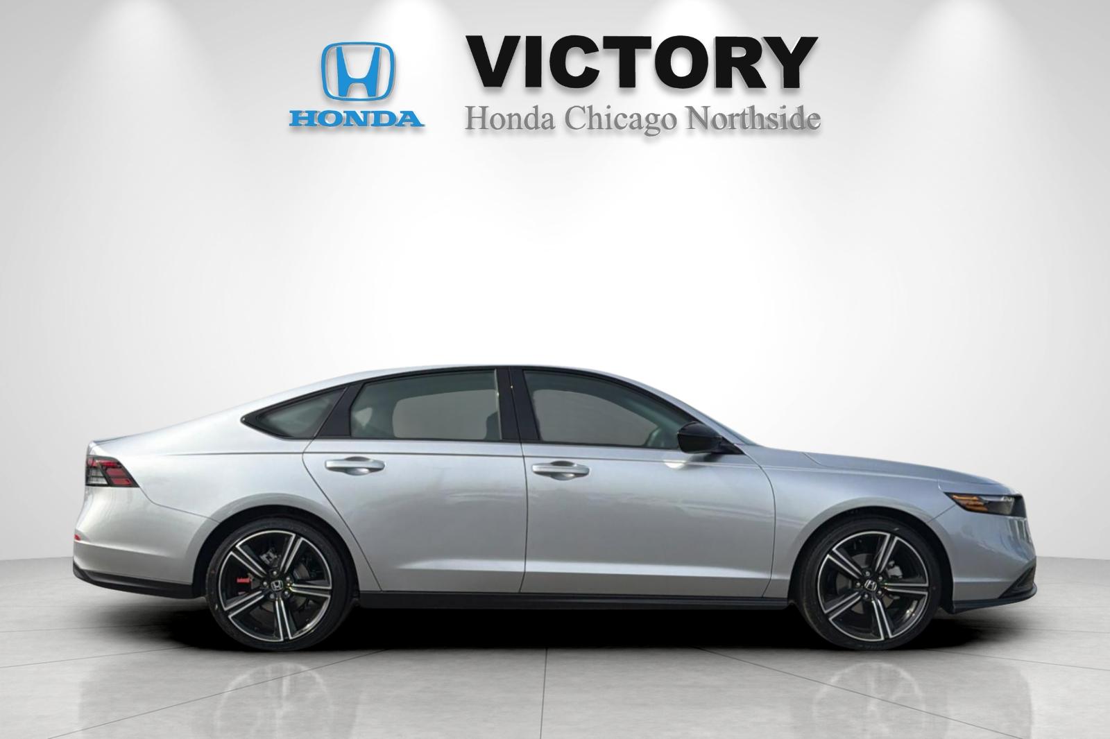 New 2026 Silver Honda SE image 6