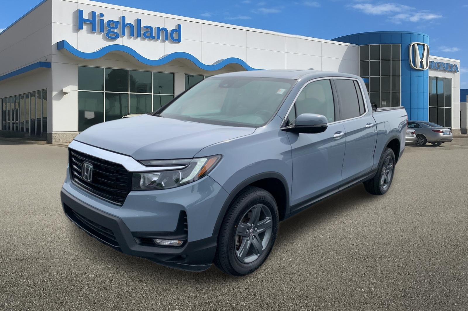 2023 Honda Ridgeline RTL-E AWD's photo