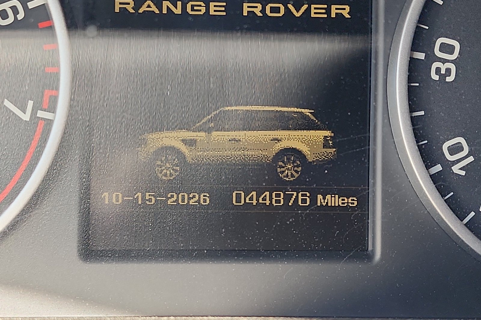 Used 2013 Fuji White Land Rover HSE image 28