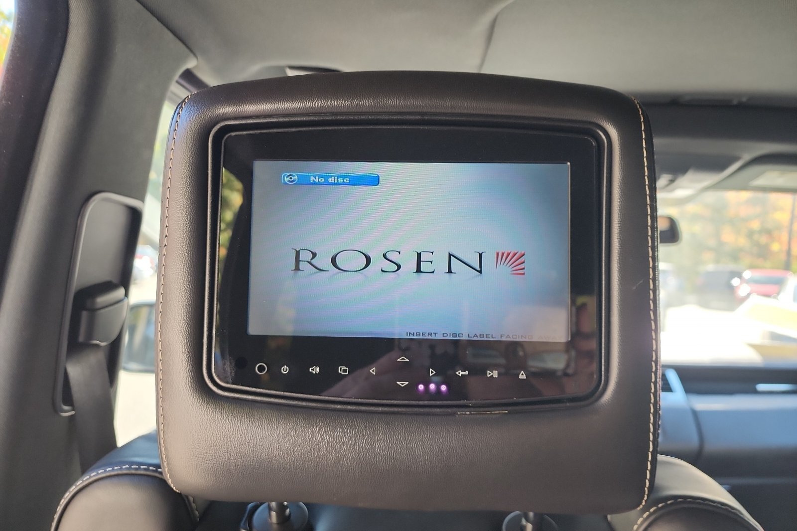 Used 2013 Fuji White Land Rover HSE image 16