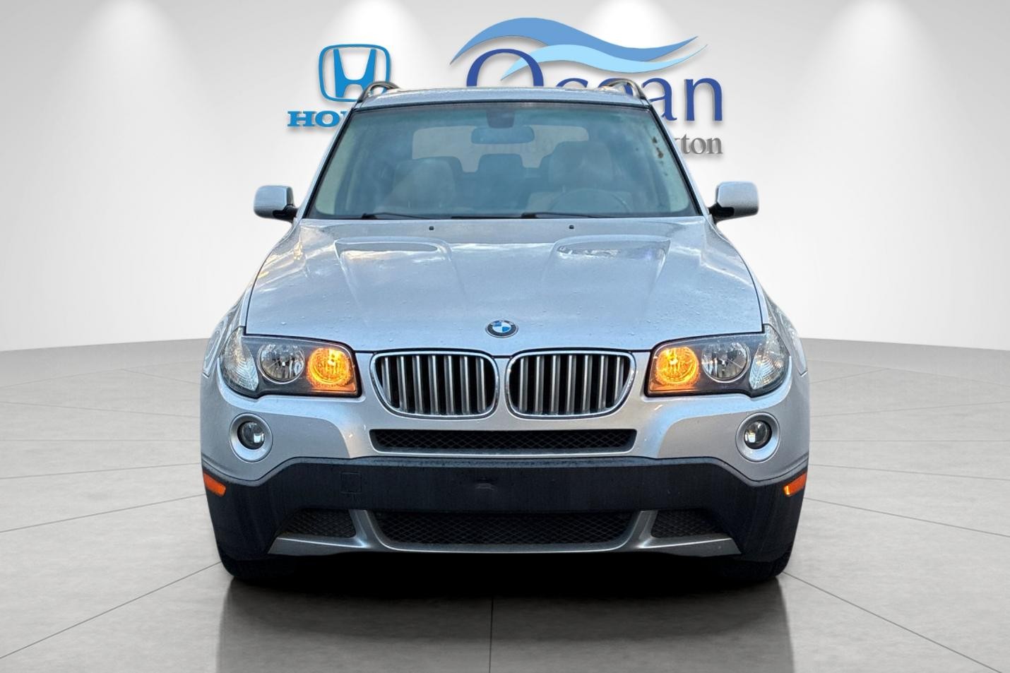 Used 2008 Titanium Silver Metallic BMW 3.0si image 8