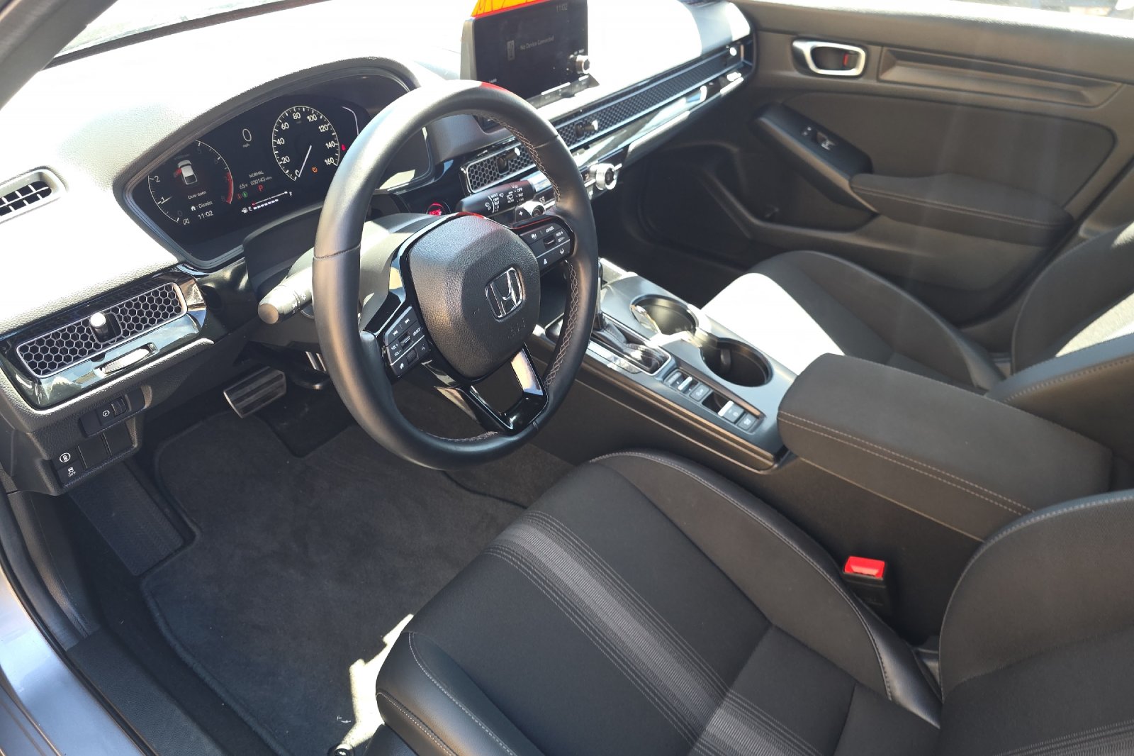 Used 2023 Morning Mist Metallic Honda Sport image 11