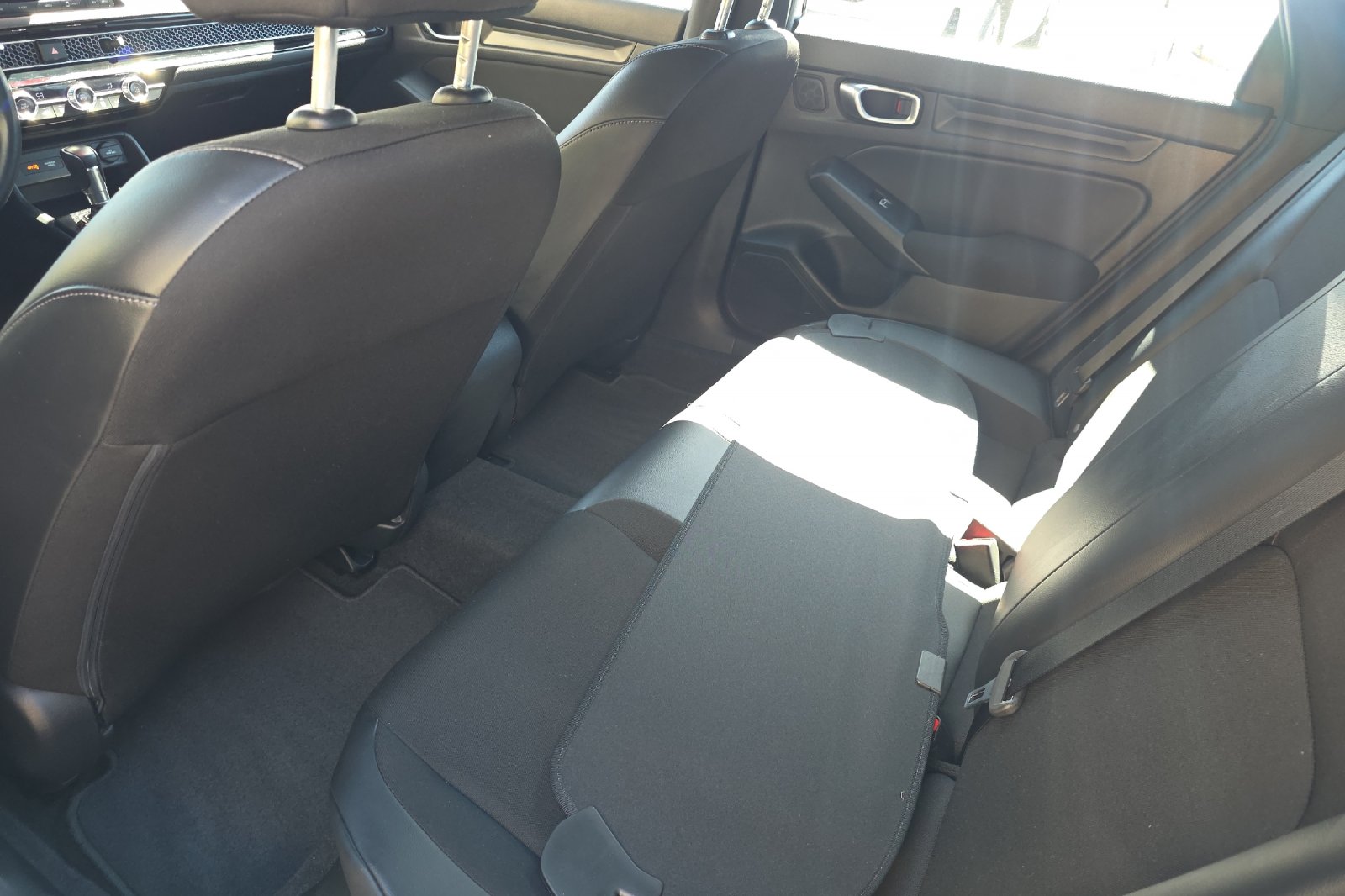 Used 2023 Morning Mist Metallic Honda Sport image 13