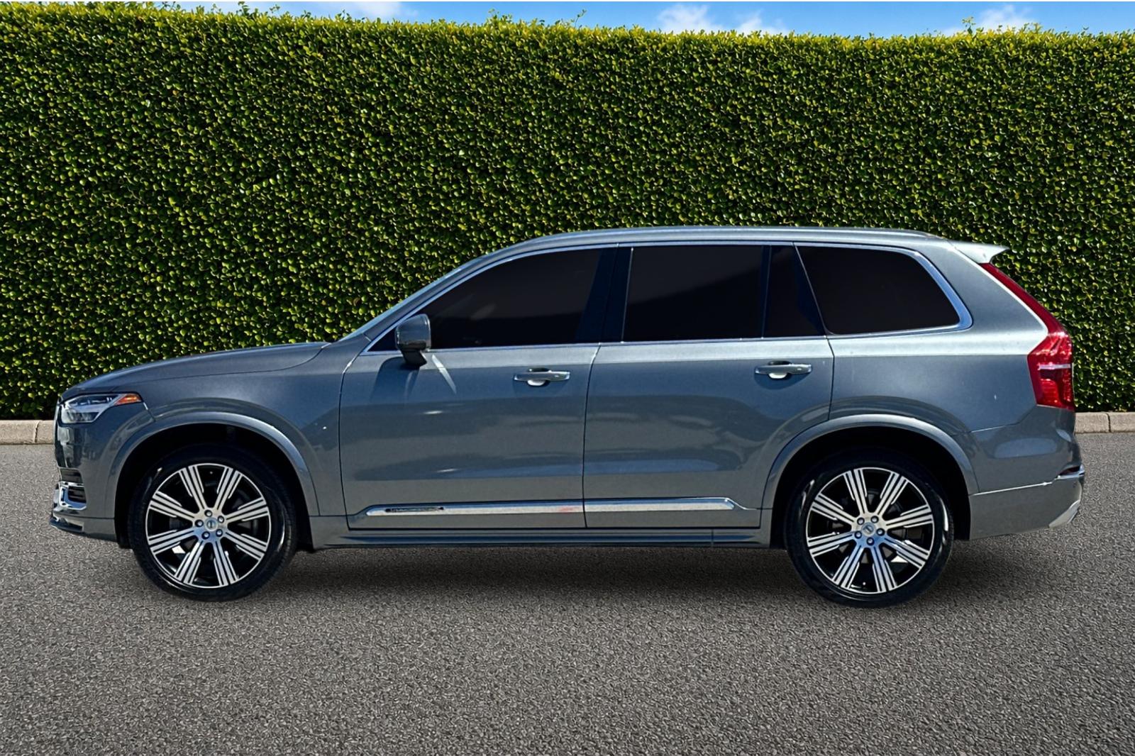 Used 2020 Gray Volvo T6 Inscription image 7