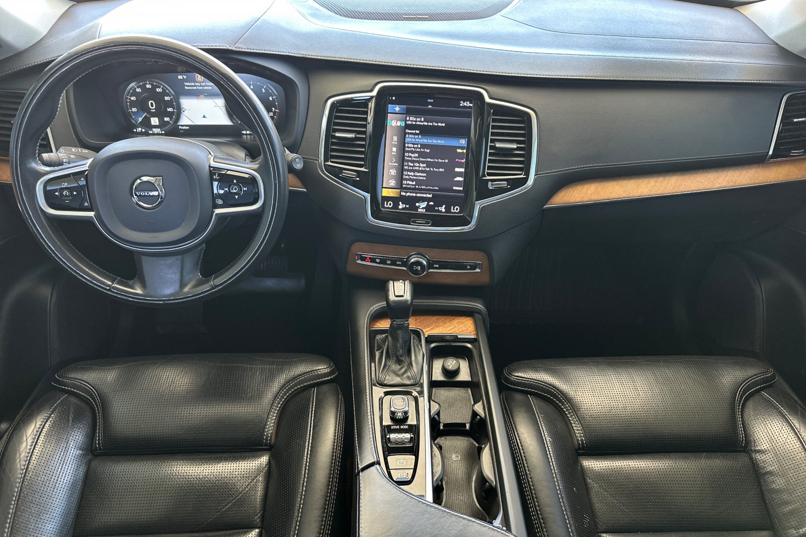 Used 2020 Gray Volvo T6 Inscription image 16