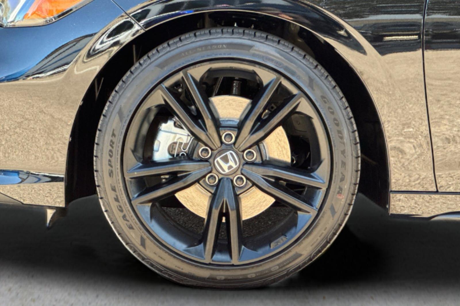 New 2026 Crystal Black Pearl Honda  image 32