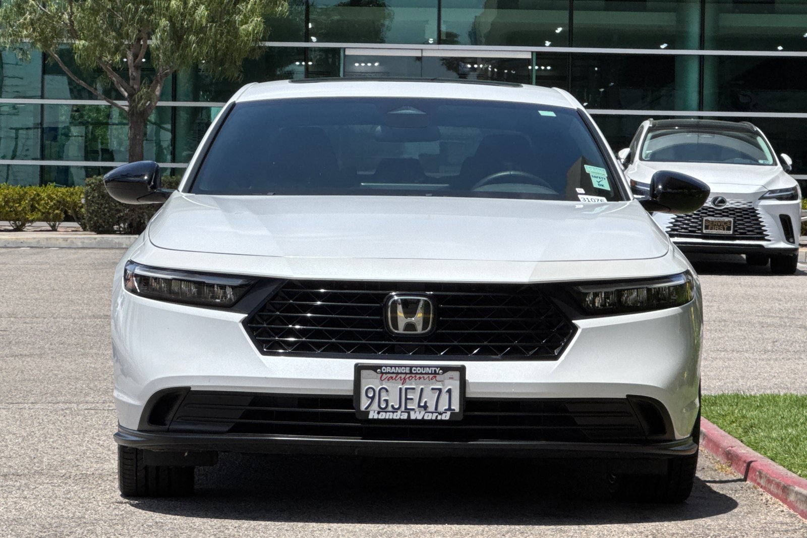 Certified Used 2023 Platinum White Pearl Honda Sport image 9