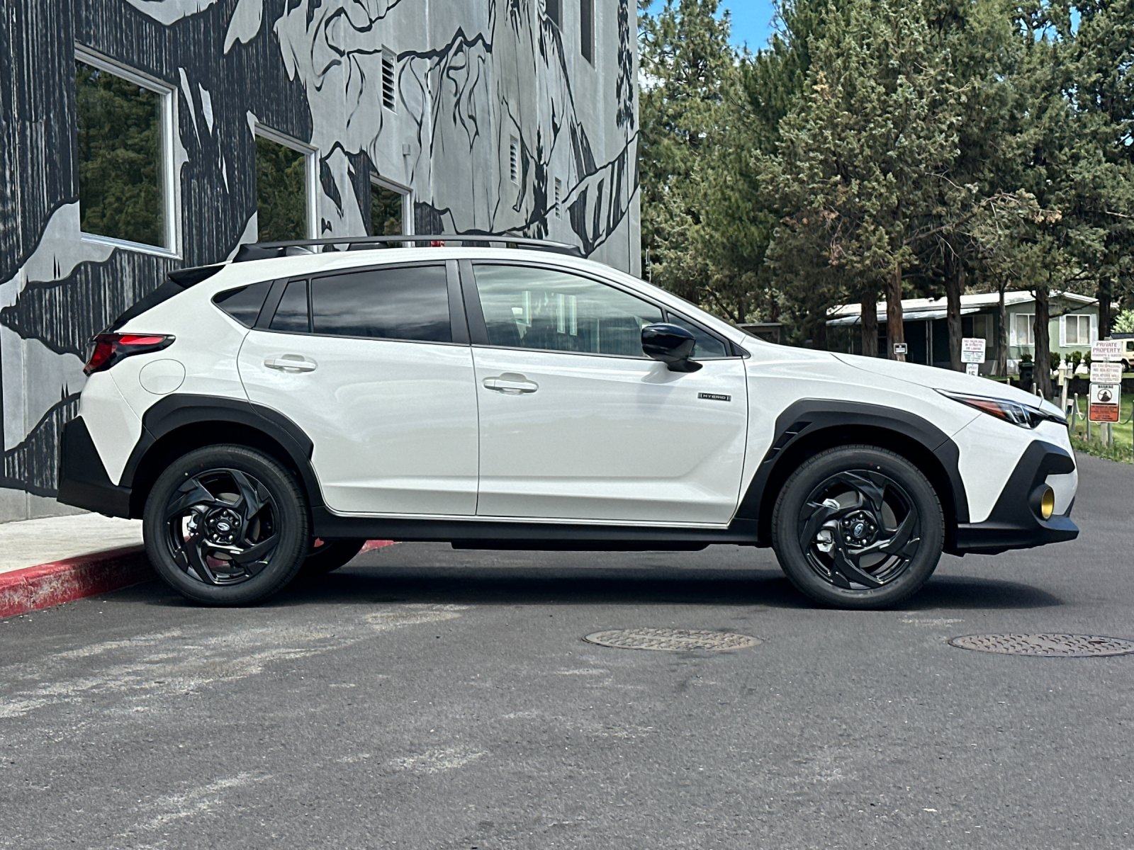 New 2026 CRYSTAL WHITE PEARL Subaru Sport Hybrid image 7