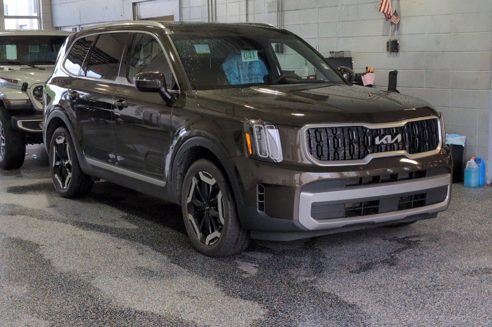 2023 Kia Telluride EX FWD's photo