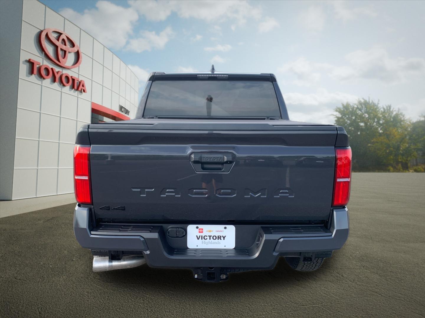 2026 Toyota Tacoma TRD Off Road - Photo 4