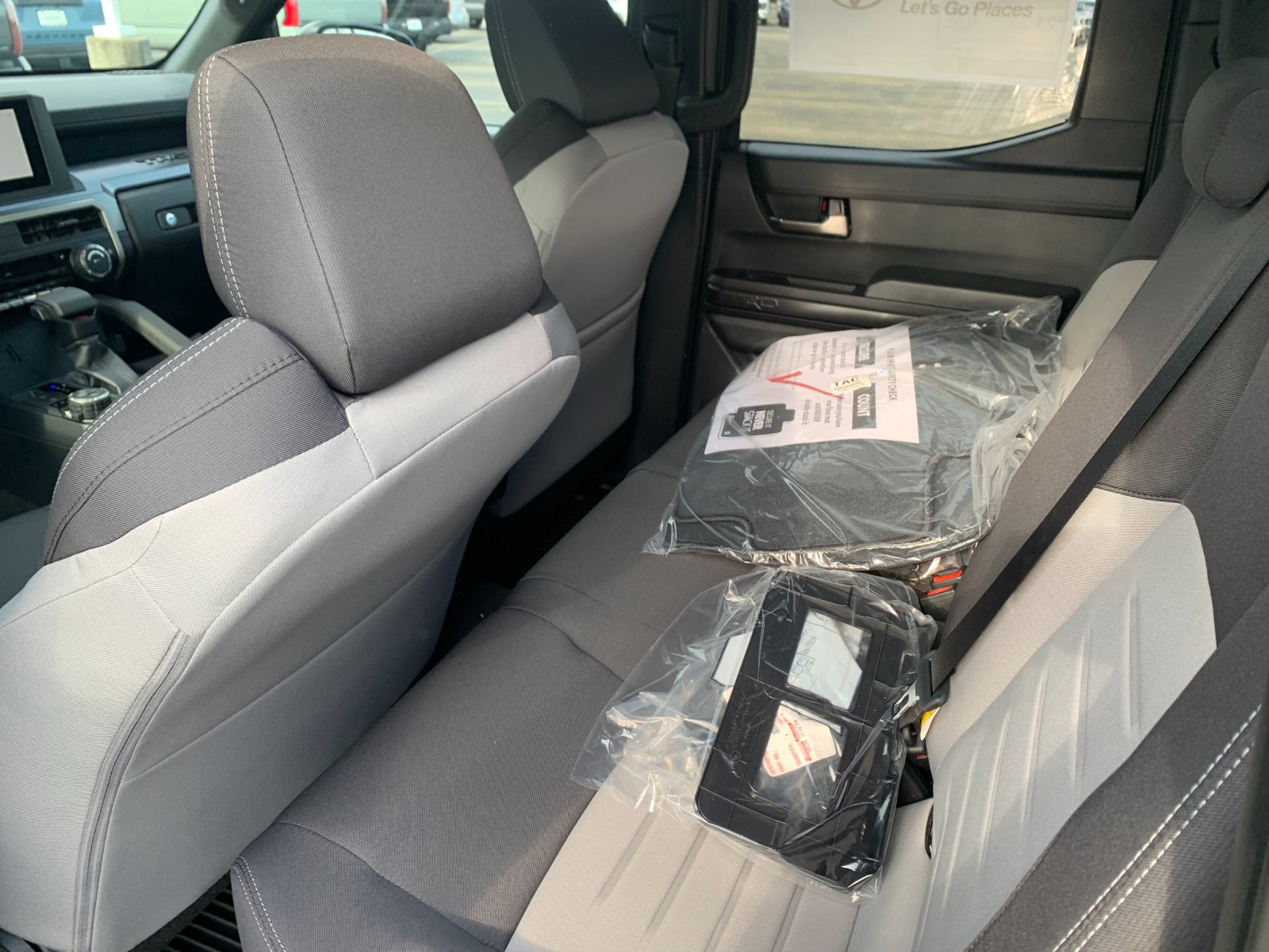 2026 Toyota Tacoma TRD Off Road - Photo 13