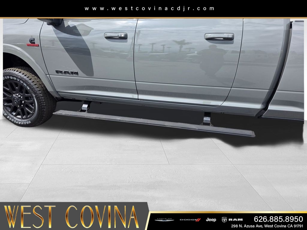 New 2026 Ceramic Gray Clear-Coat Exterior Paint RAM Limited image 10