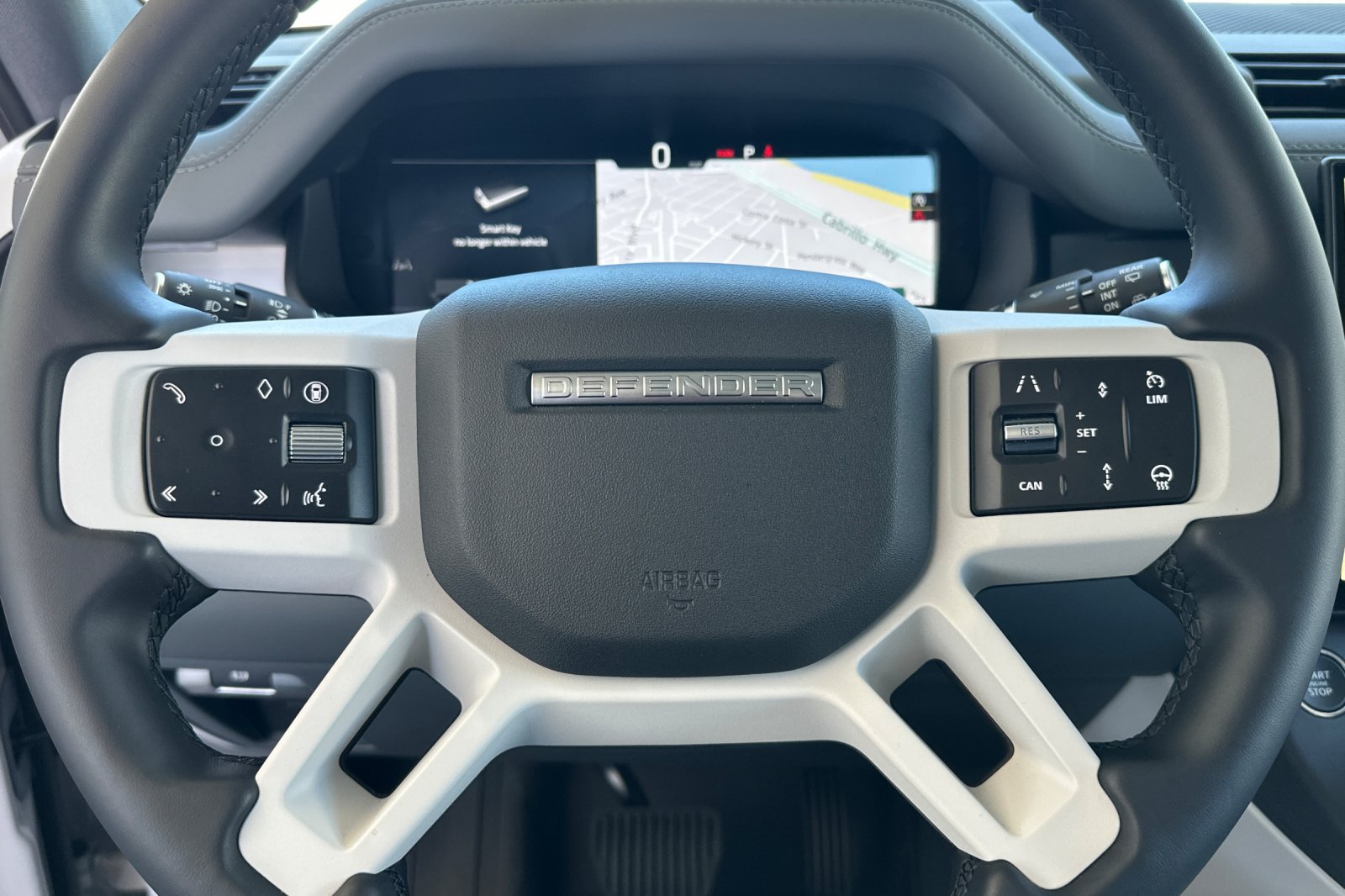New 2026 Borasco Grey Land Rover X-Dynamic SE image 24