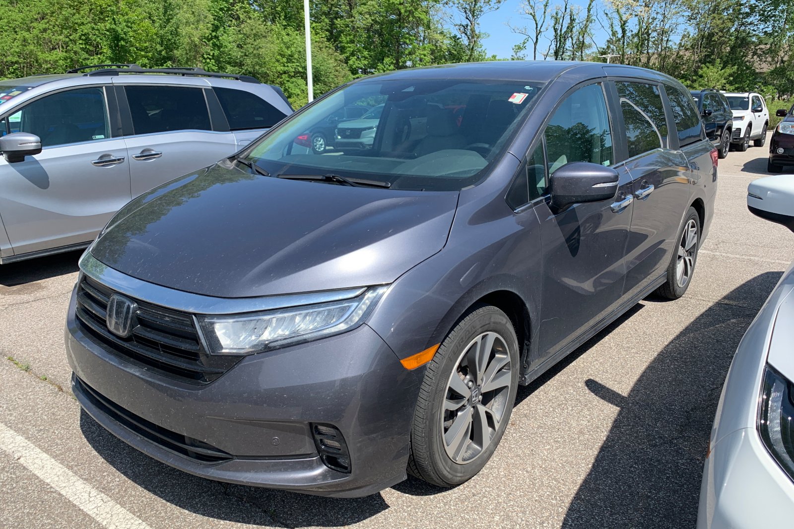 2024 Honda Odyssey Touring's photo