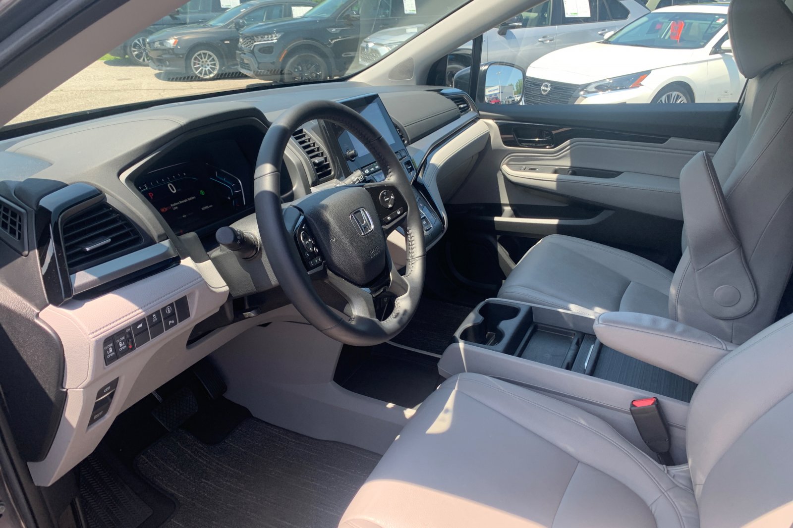 Certified Used 2024 Gray Honda Touring image 11