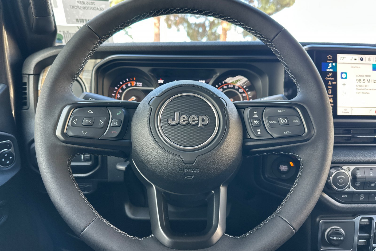 New 2026 Granite Crystal Metallic Clearcoat Jeep 85th Anniversary Edition image 22