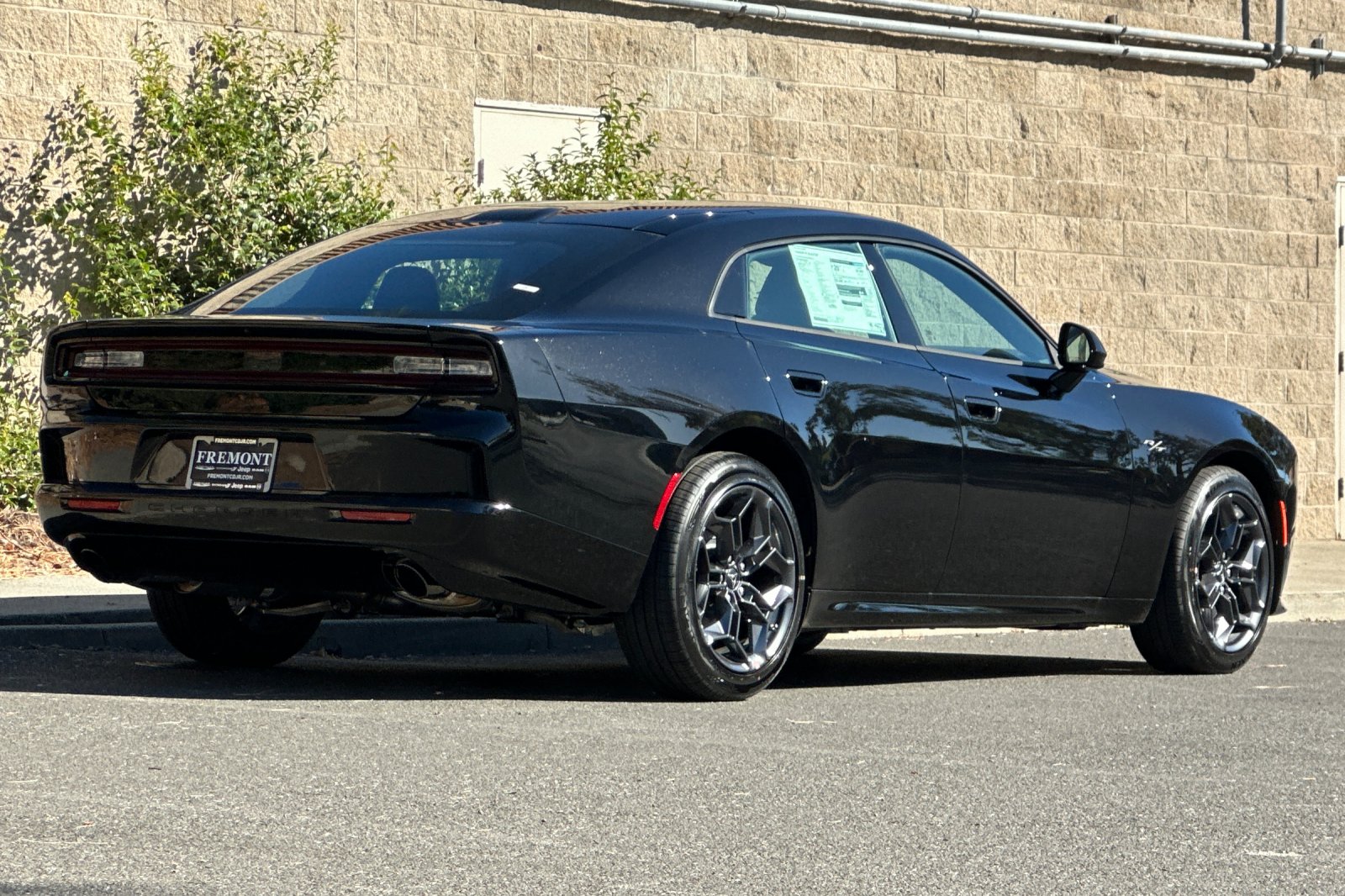 New 2026 Diamond Black Crystal Pearlcoat Dodge R/T image 3