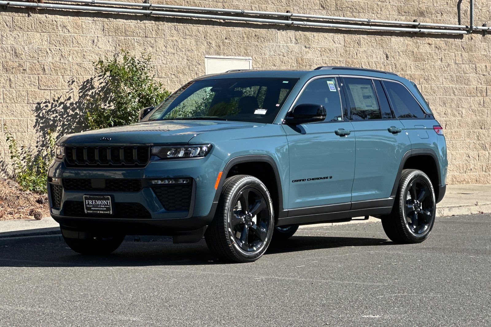 New 2026 Steel Blue Jeep Limited image 7