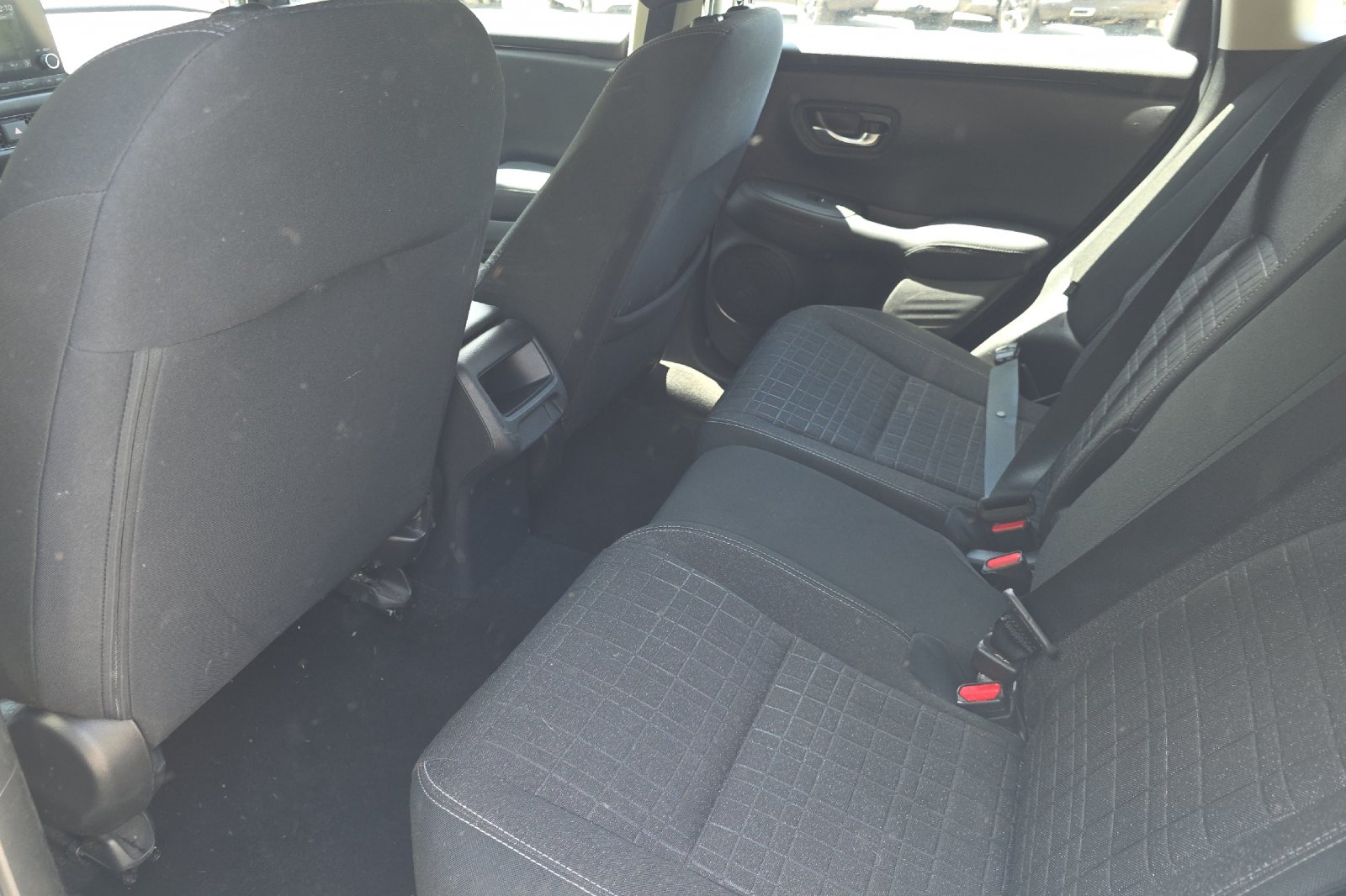 Used 2023 Platinum White Pearl Honda LX image 13