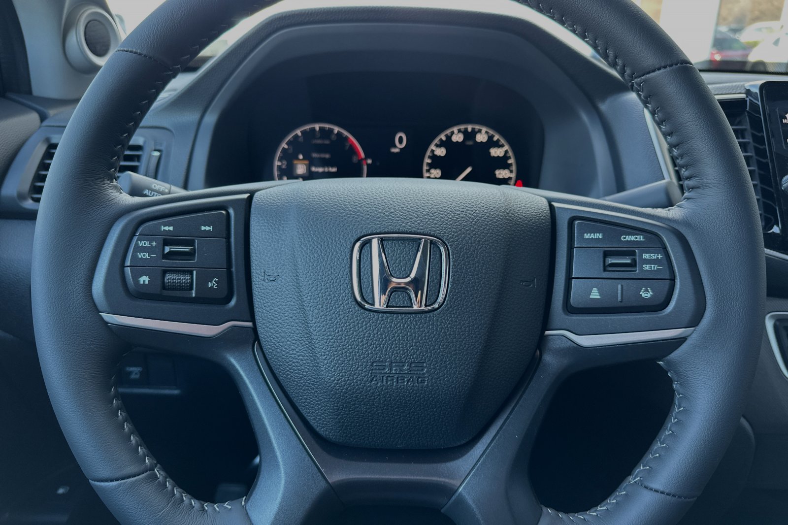 2025 Honda Ridgeline Sport - Photo 20