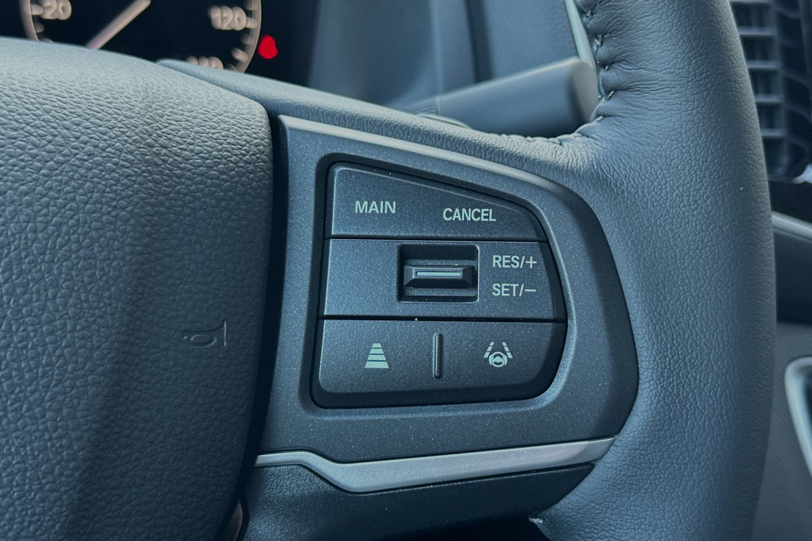2025 Honda Ridgeline Sport - Photo 22