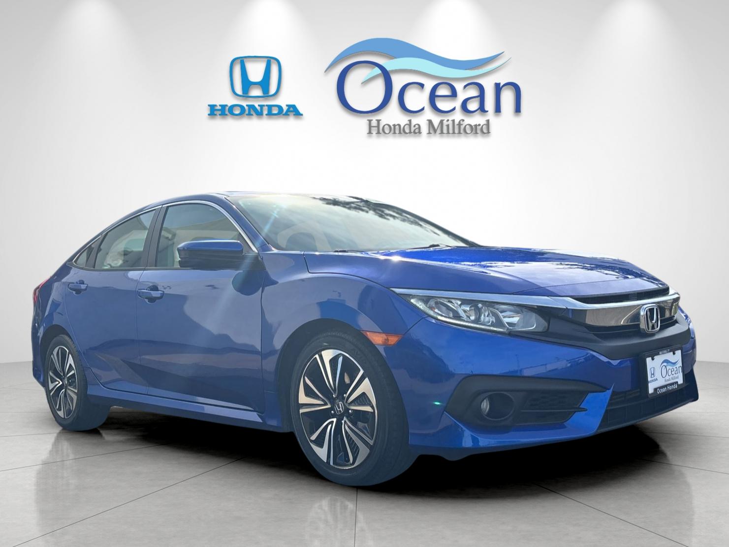 2017 Honda Civic EX-T CVT's photo