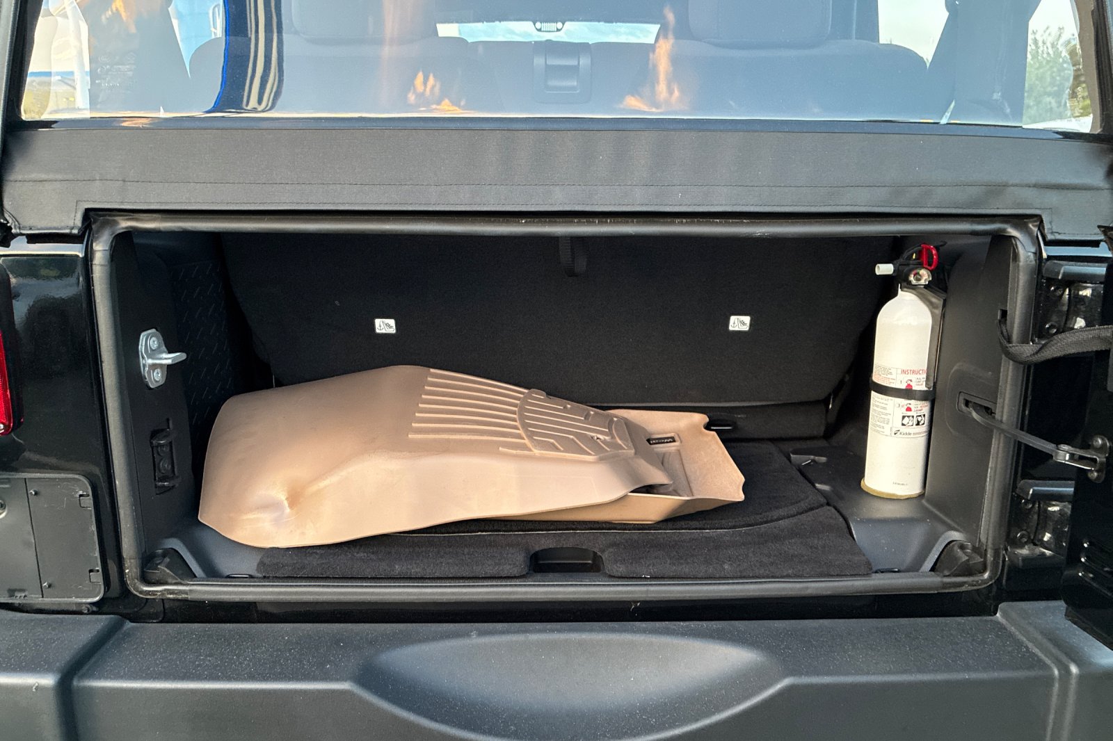 Used 2014 Black Clearcoat Jeep Sport image 18