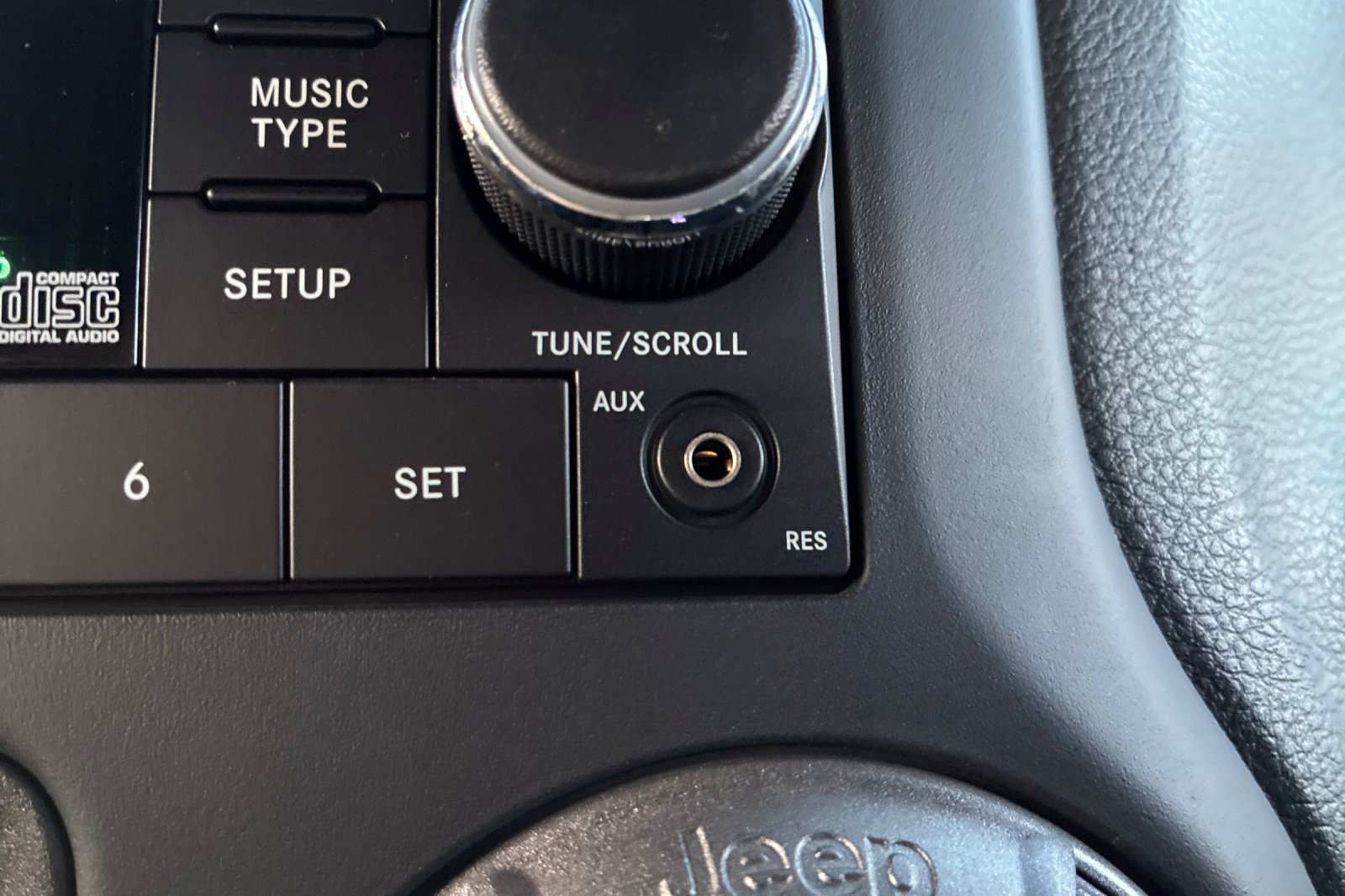 Used 2014 Black Clearcoat Jeep Sport image 36