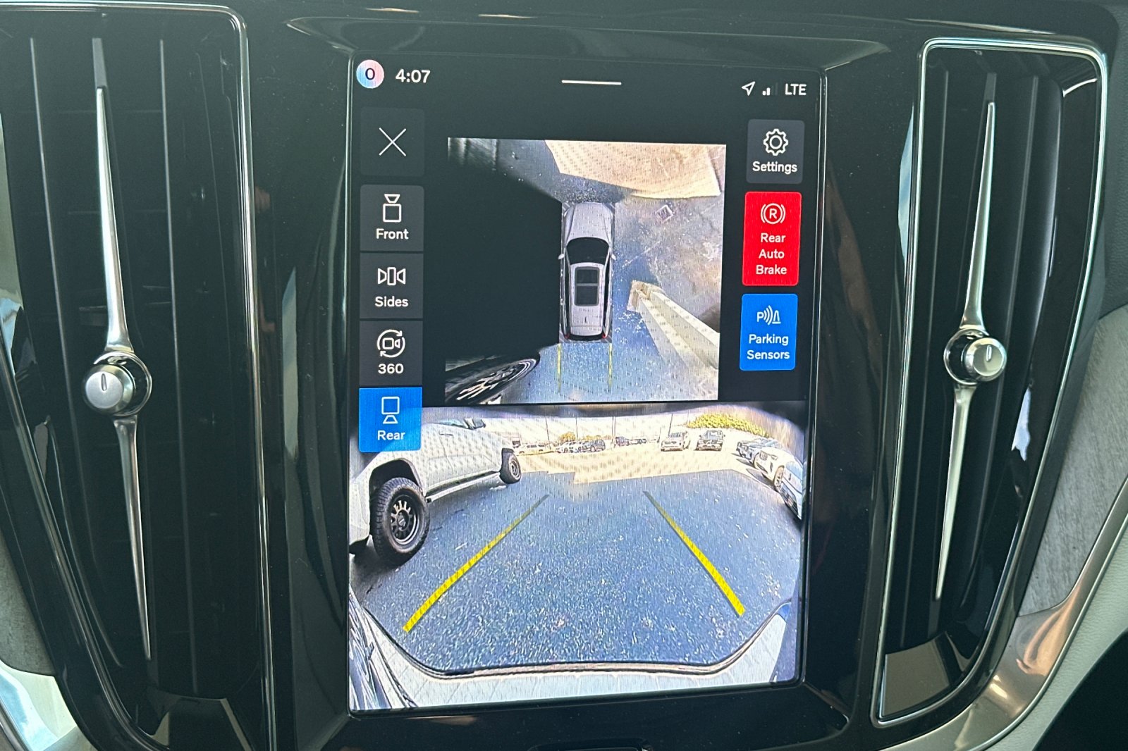 New 2026 Onyx Black Volvo Plus image 20