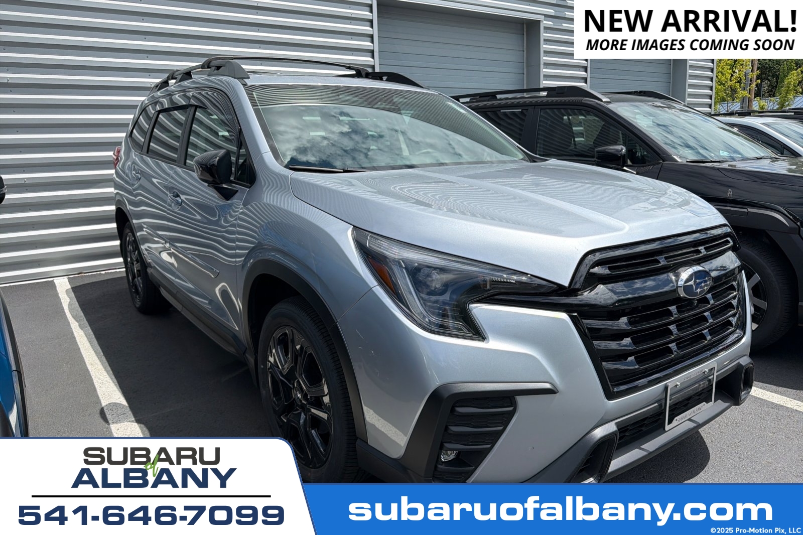 2025 Subaru Ascent Onyx Edition-Touring 7 Passenger's photo