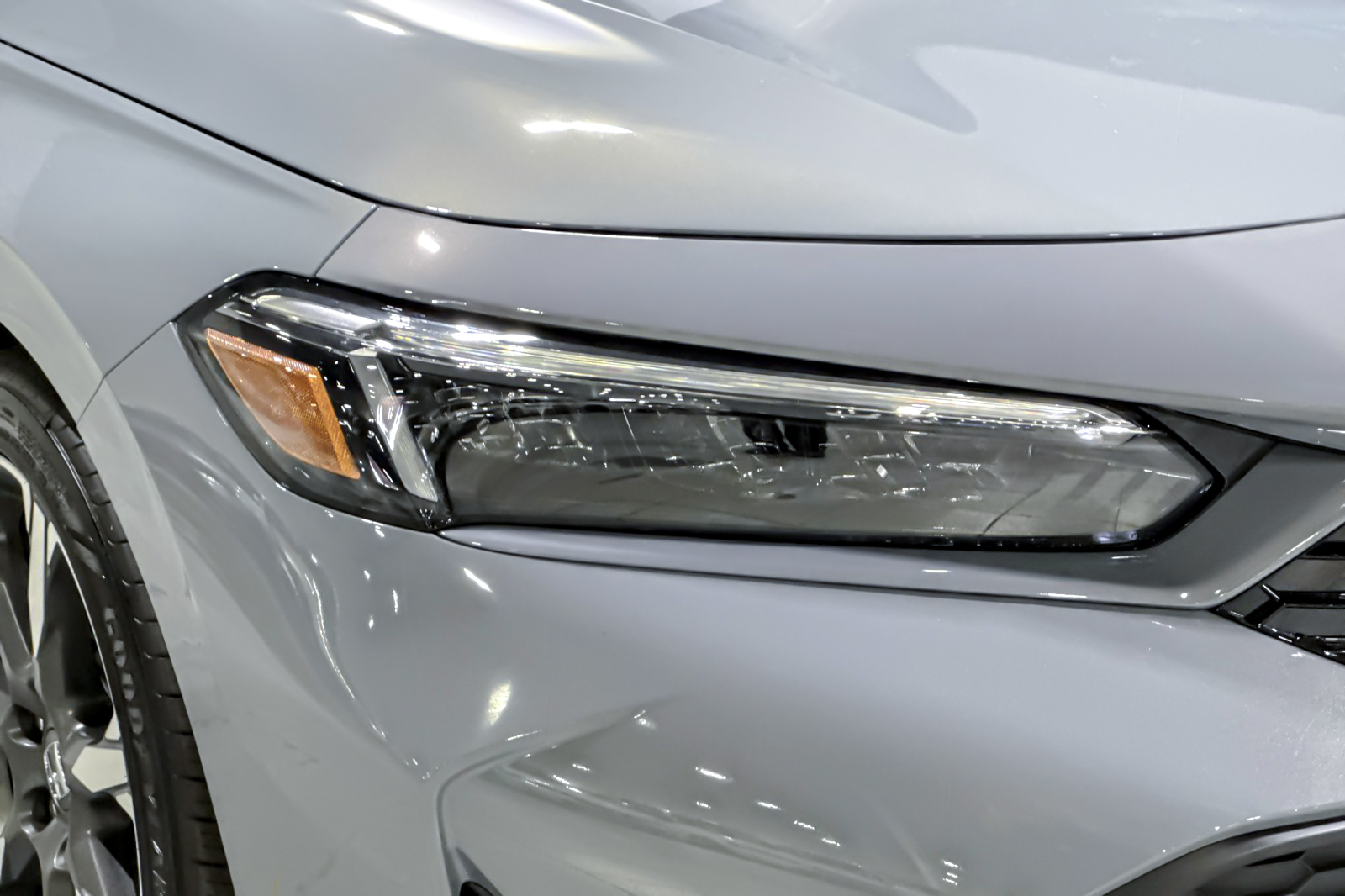 New 2026 Urban Gray Pearl Honda Sport Touring image 29
