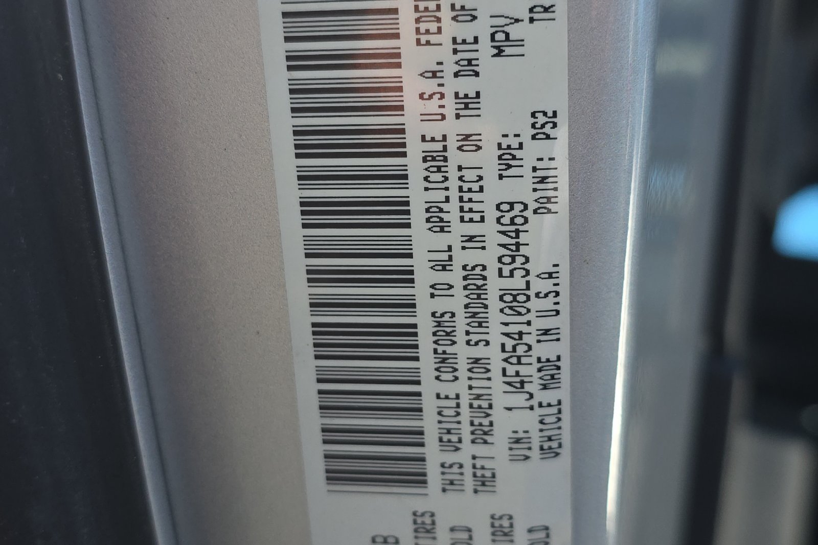Used 2008 Bright Silver Metallic Clearcoat Jeep Sahara image 28