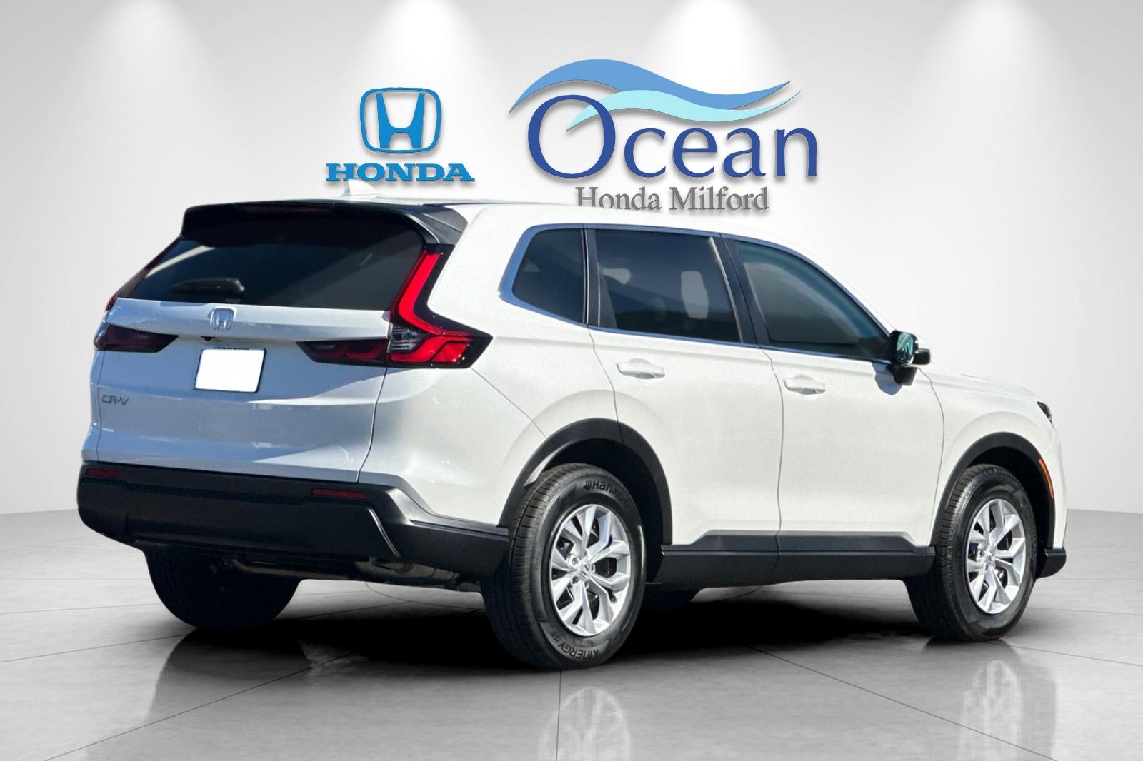 New 2026 Platinum White Pearl Honda AWD LX image 5