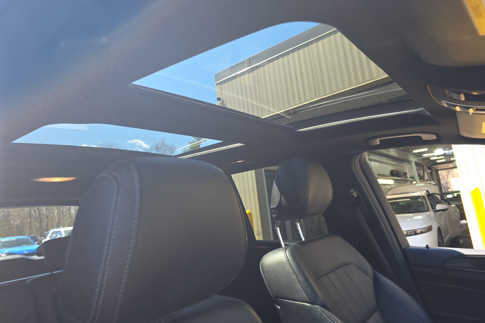 Used 2018 Diamond Silver Metallic Mercedes-Benz GLE 350 image 18