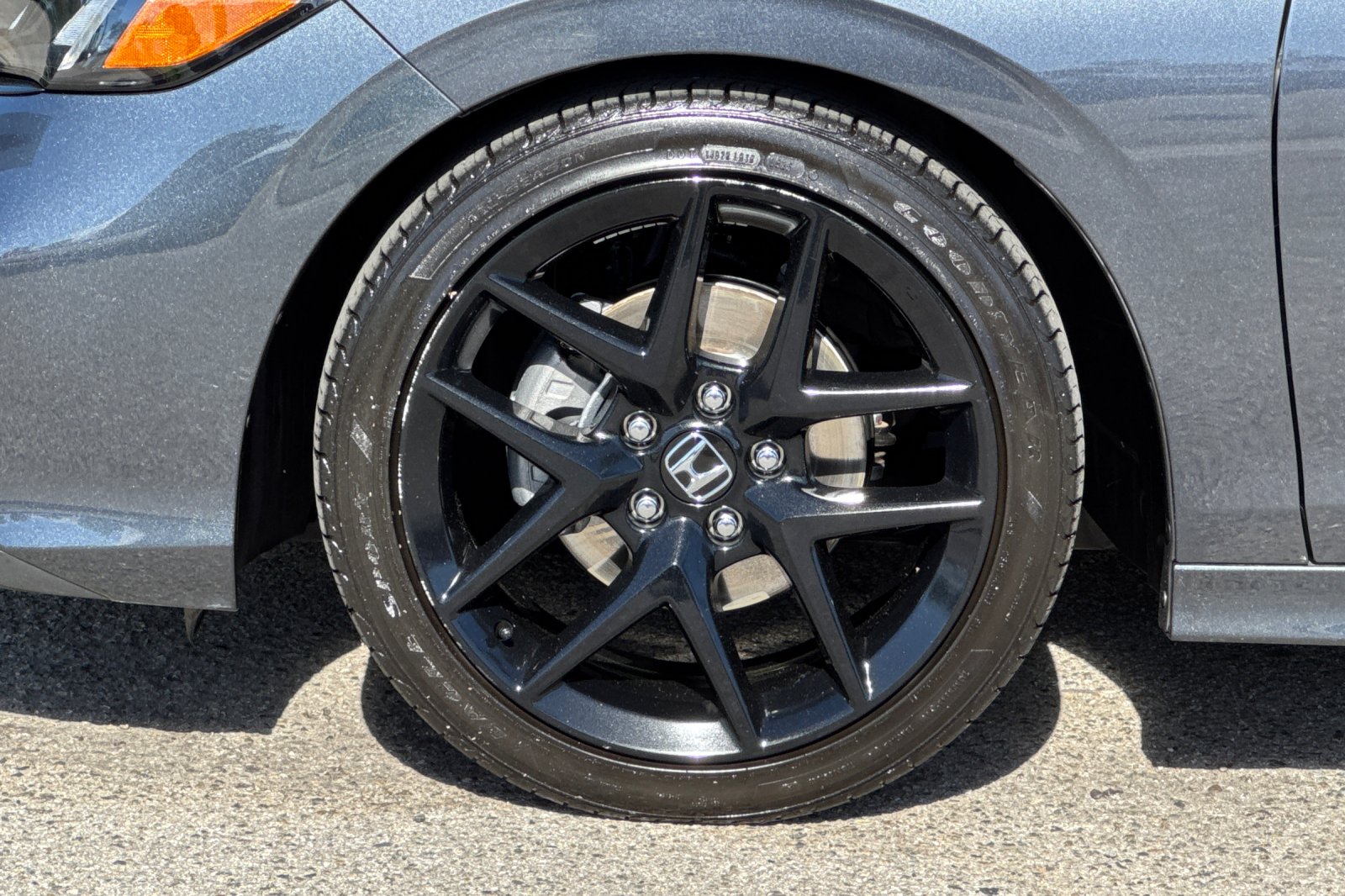 Certified Used 2025 Meteorite Gray Metallic Honda Sport image 25