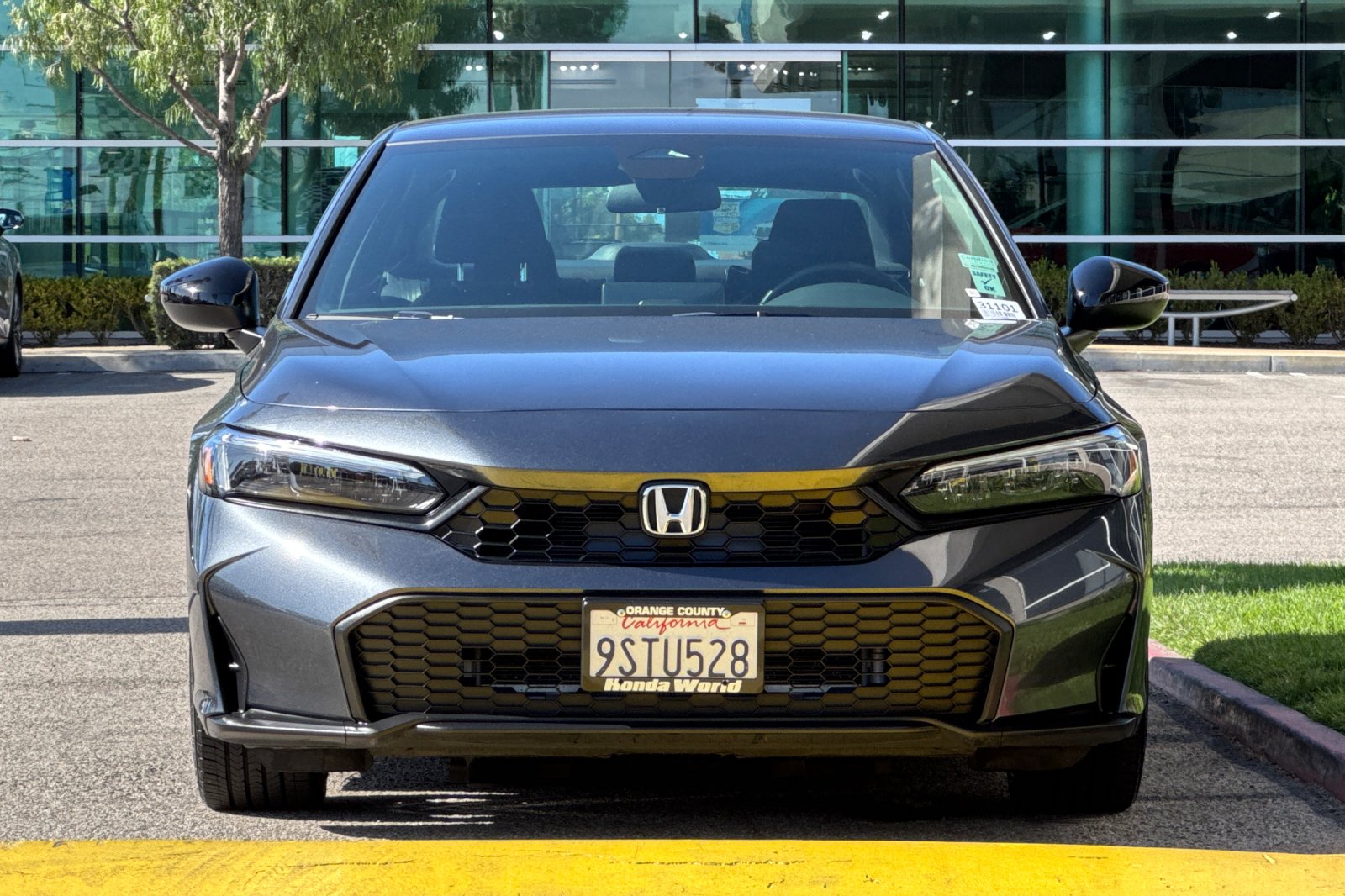 Certified Used 2025 Meteorite Gray Metallic Honda Sport image 9
