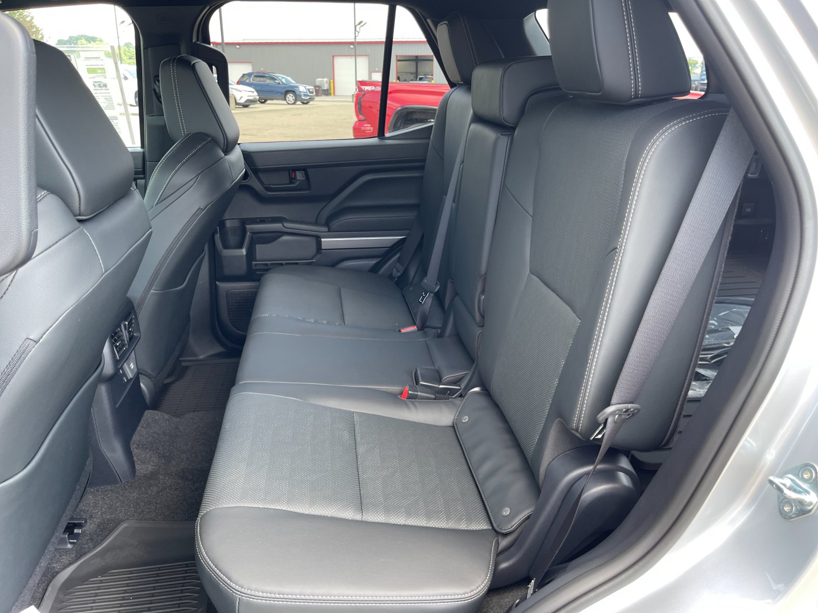 New 2026 Cutting Edge Toyota 4Runner TRD Off-Road Premium image 13