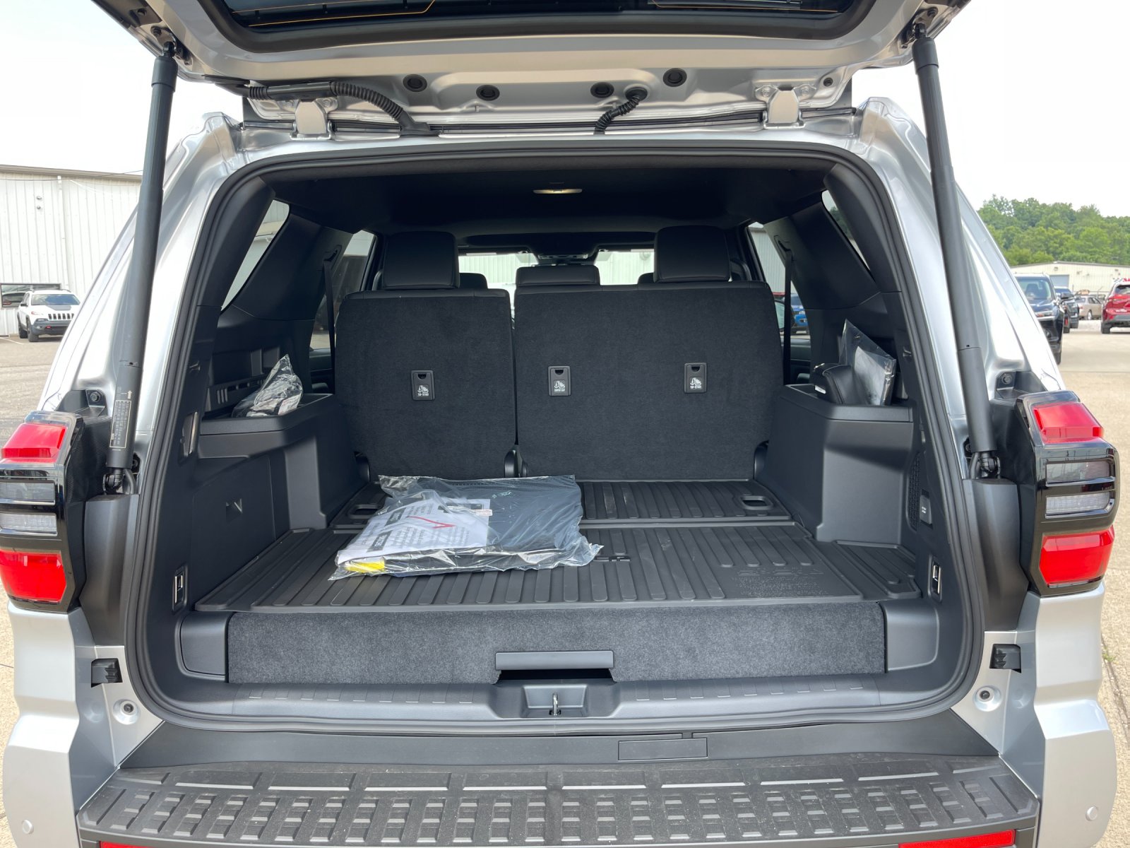 New 2026 Cutting Edge Toyota 4Runner TRD Off-Road Premium image 17