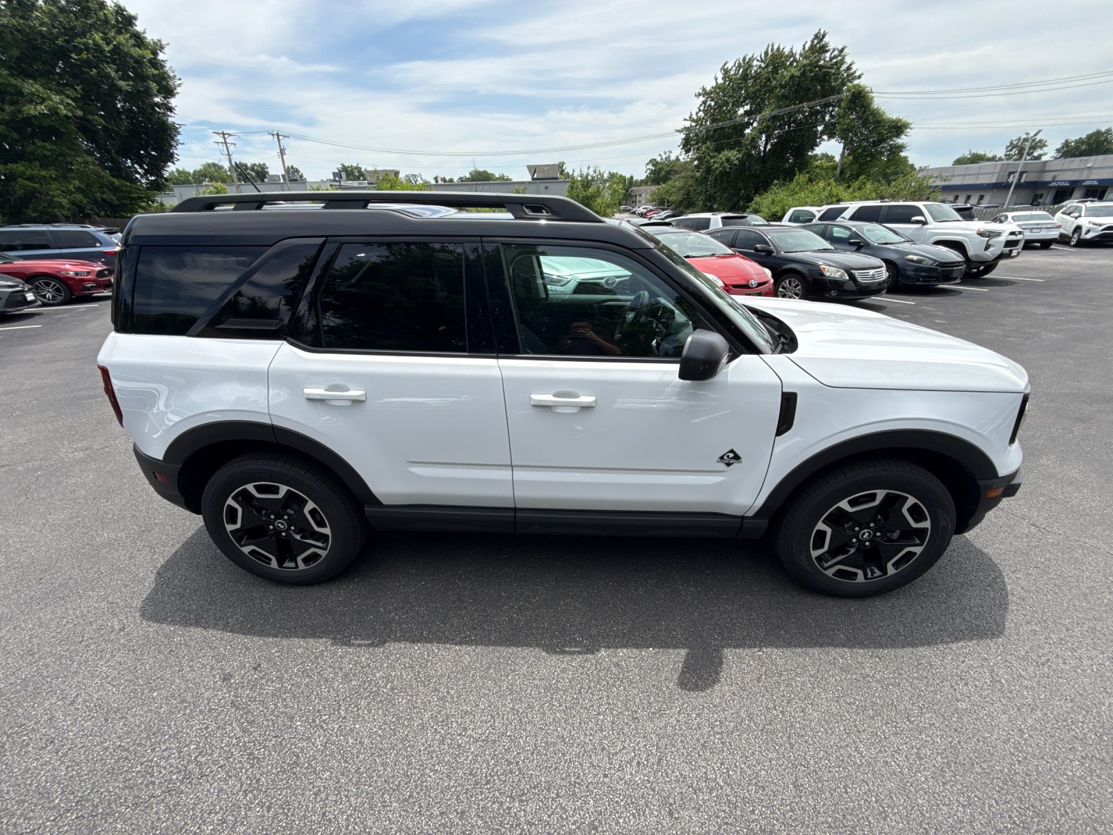 2023 Ford Bronco Sport Outer Banks 4X4's photo