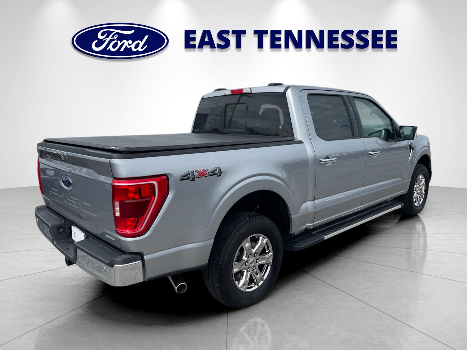 Used 2023 Silver Ford XLT image 3