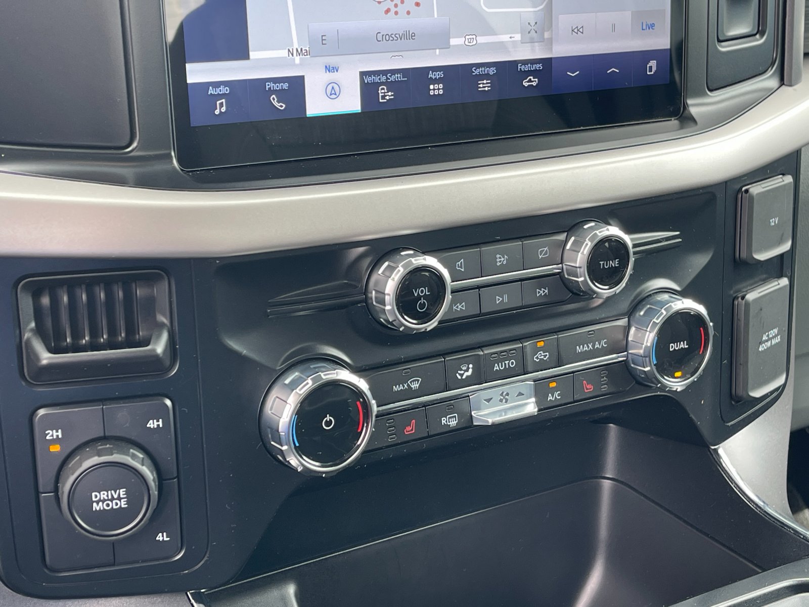 Used 2023 Silver Ford XLT image 22