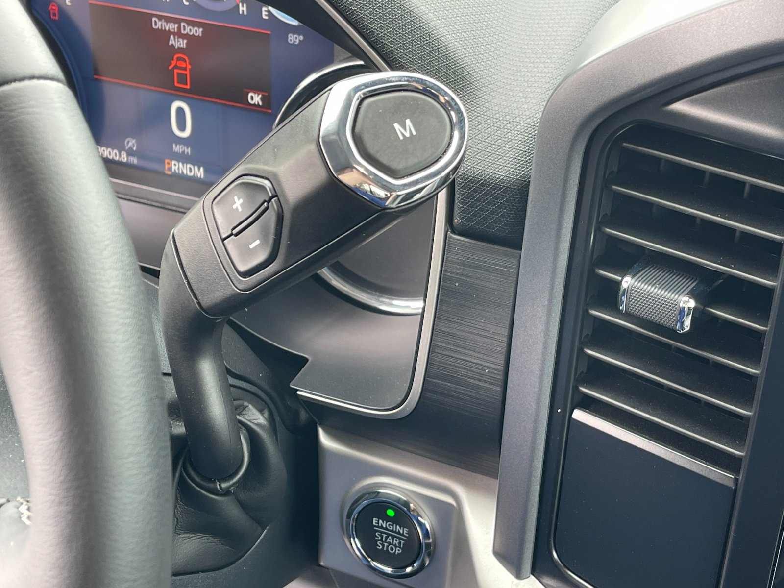 Used 2023 Silver Ford XLT image 23