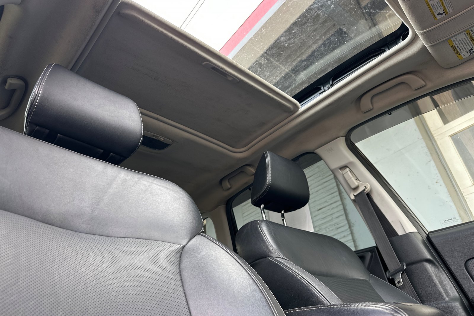 Used 2018 Black Subaru 2.5i Limited image 14