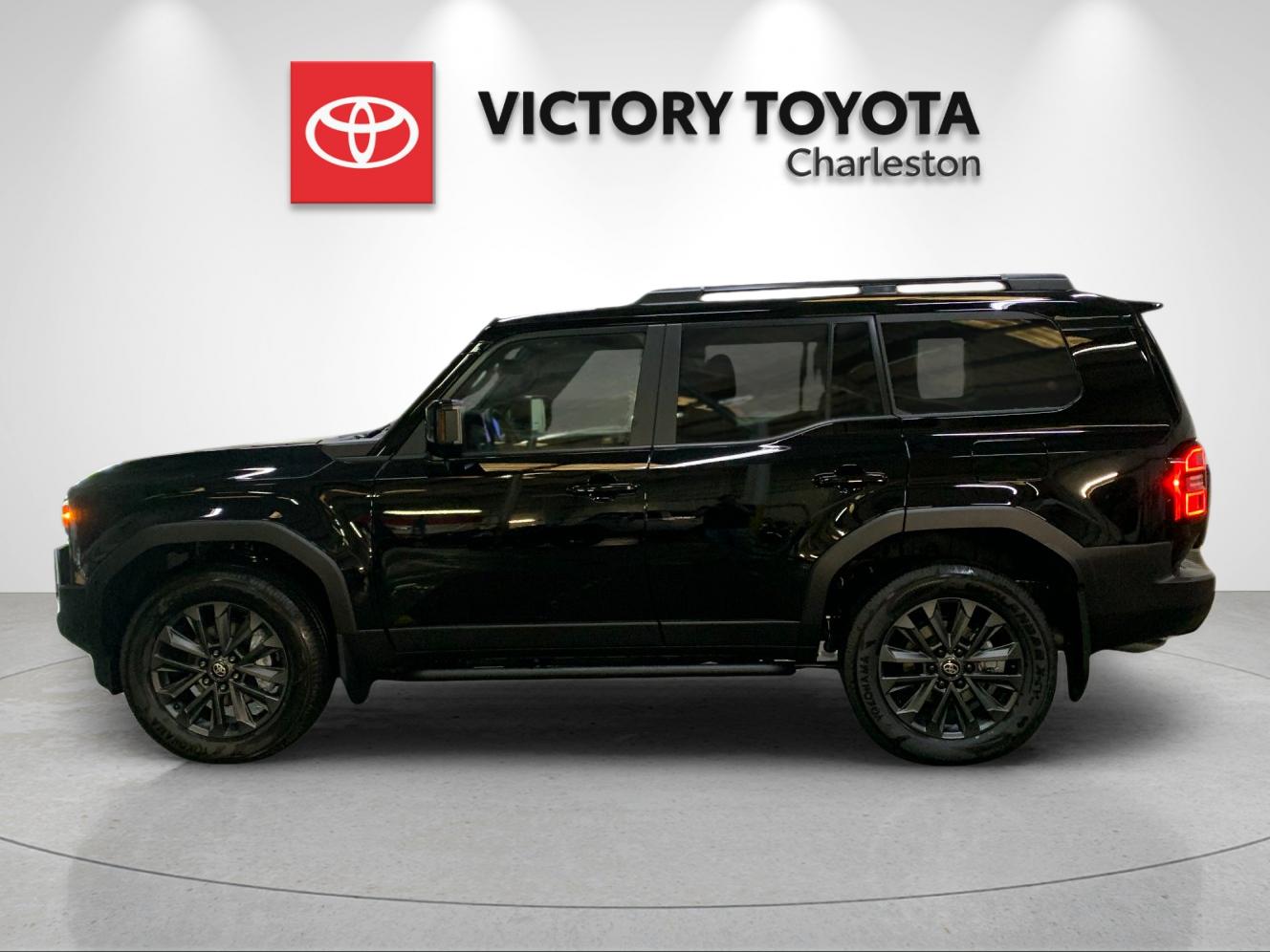 New 2027 Inked Toyota Land Cruiser image 2
