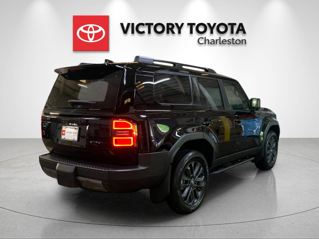 New 2027 Inked Toyota Land Cruiser image 7